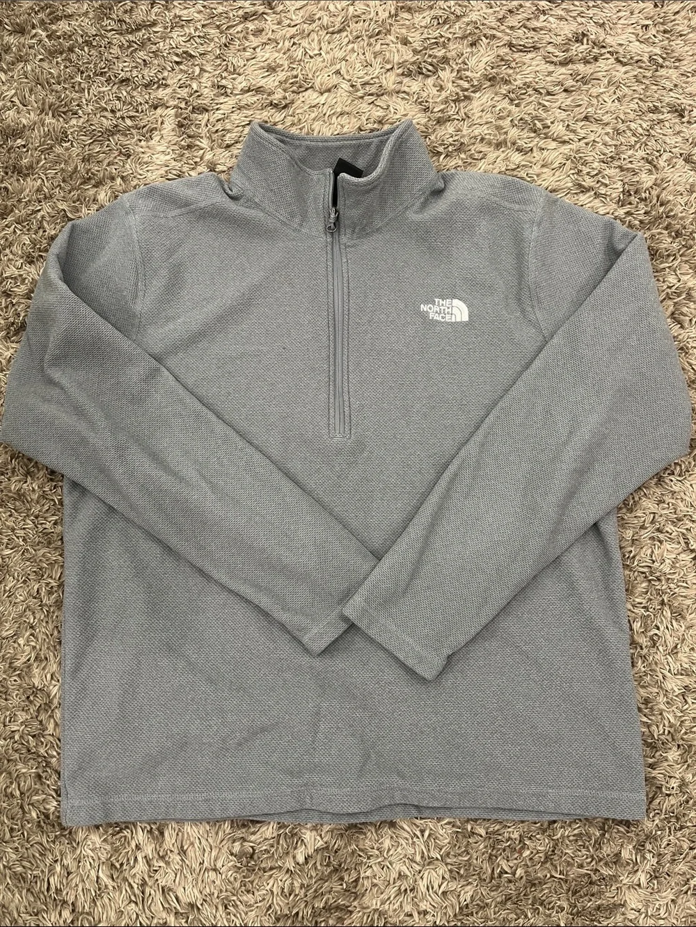 The North Face Men's Light Gray Half-Zip Pullover Sweater